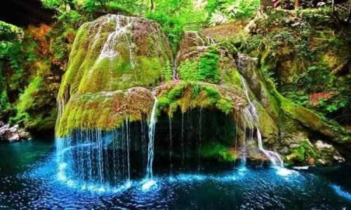 Cascata Bigar Waterfall
