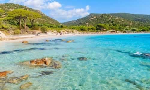 8 Ilhas do Mar Mediterraneo que você vai adorar